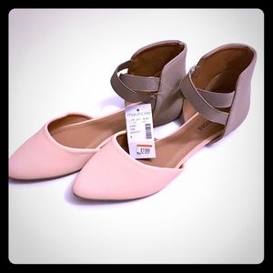 Maurices blush pink & taupe flats sz.6